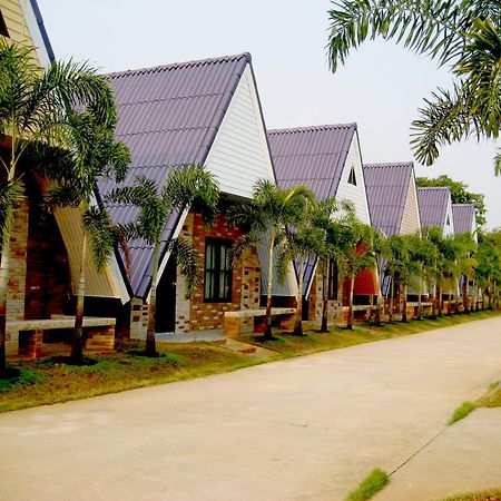 Hiso Resort Udon Thani Exterior photo